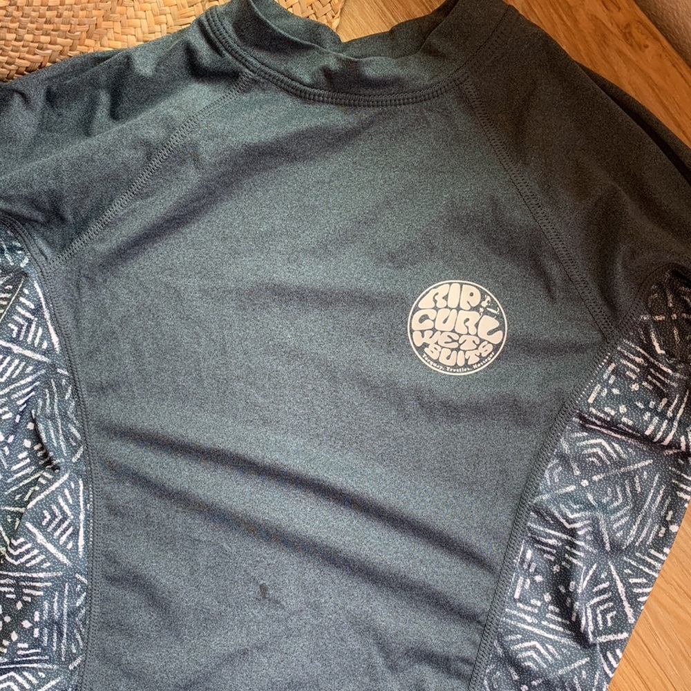 Rip Curl Rashguard | XS - Picture 3 of 6